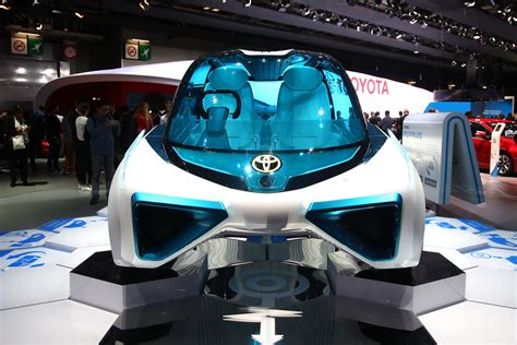 Toyota Fcv Plus Concept Powers Its Way Into Paris Carscoops