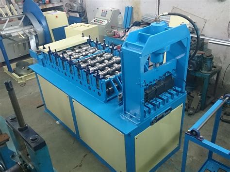Roll Forming Machine Unistrut Channel Roll Forming Machine रोल