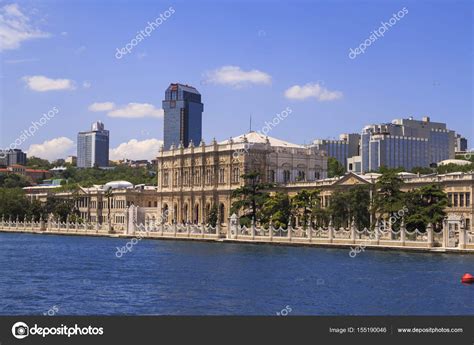 Beşiktaş nerede, i̇stanbul beşiktaş haritası ve ilçede bulunan 23 adet mahallenin listesi, beşiktaş nereye bağlı. Besiktas Istanbul Costa, Dolmabahçe, — Foto editorial de ...