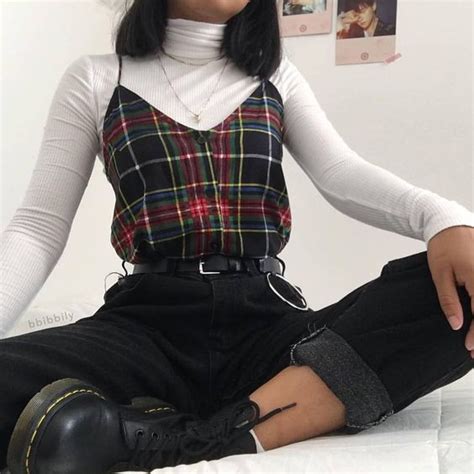 Aesthetic Outfits Perfectos Para La Escuela Edgy Outfits Retro