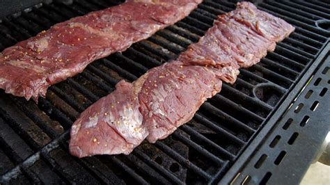 Hot Grilled Skirt Steak Beef Recipes