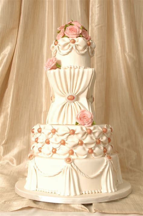 Sweet Eats Cakes Romantic And Modern Wedding Cakes
