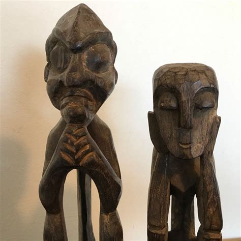 Set Of Two Wooden African Figurines Wood Carving Africa Catawiki