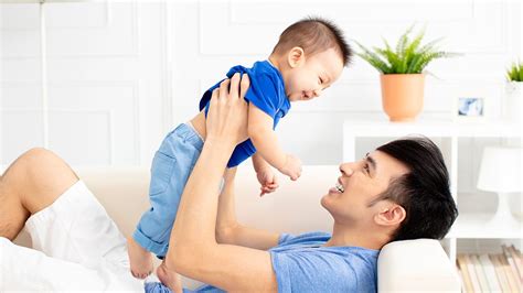 5 Cara Menjadi Sosok Ayah Yang Baik Bagi Anak Berkeluarga