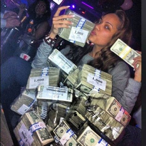Strippers Always Seem To Be Swimming In Money (22 pics)