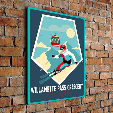 Willamette Pass Crescent Ski Club Sign | Willamette Pass Crescent Ski
