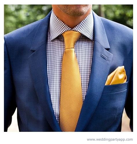 What An Elegant Look And A Great Color Combination Navy Blue And