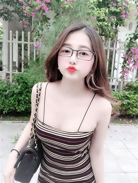 Hotgirl Facebook Ngọc Lan Anh đẹp Từng Centimet 1 Ảnh đẹp Gái Xinh