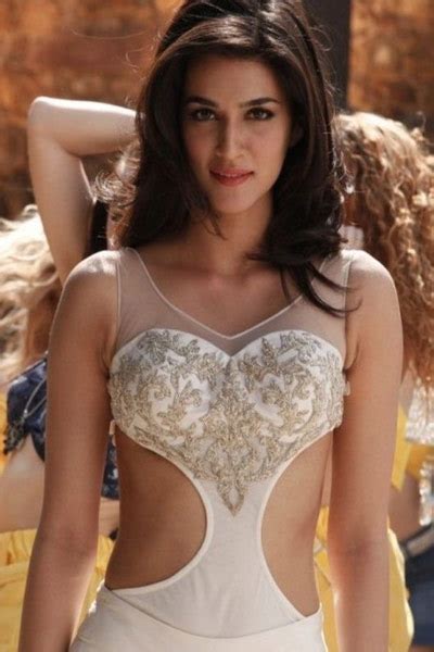 Kriti Sanon Body Measurement Bikini Bra Sizes Height Weight The The Best Porn Website