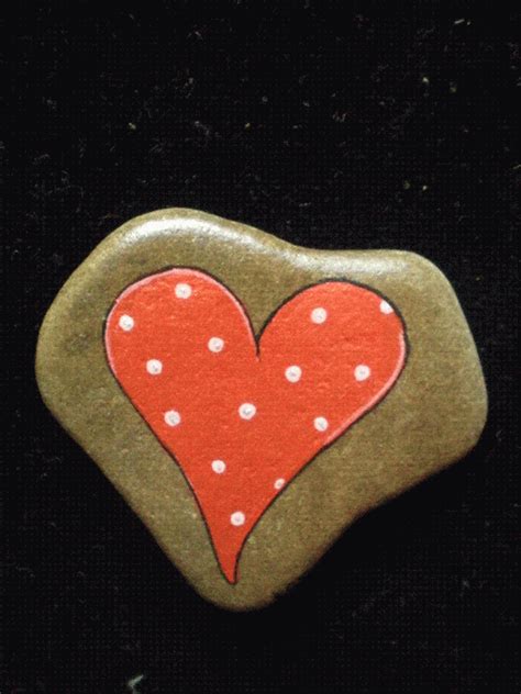 Love Painting Rock For Valentine Decorations Ideas In 2020 Painted