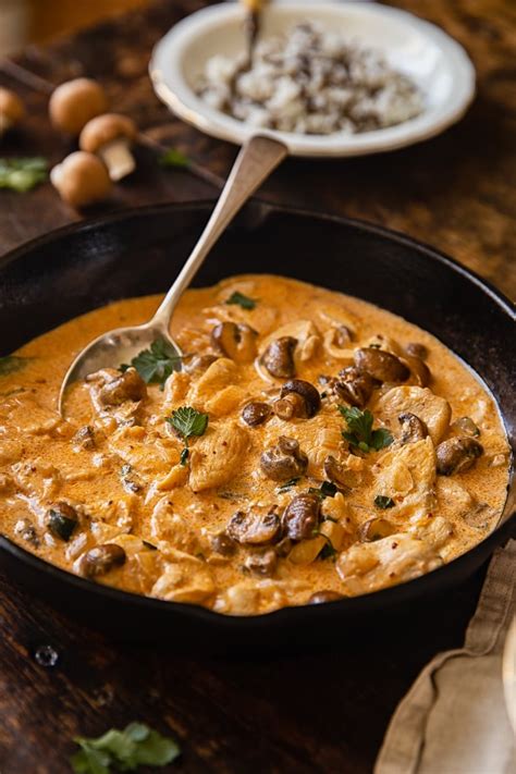 Add the onion and cook until slightly soft, about 2. Creamy Chicken Stroganoff with Mushrooms (VIDEO) - Vikalinka
