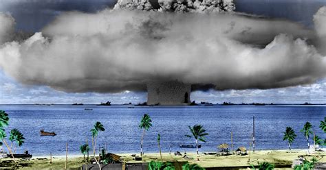 Worlds First Nuclear Explosion Under Water Bikini Atoll 1946 R
