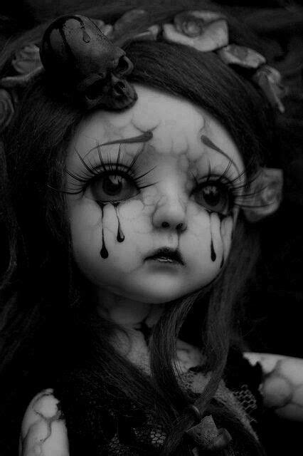 So Creepy Yet Intriguing Gothic Dolls Horror Art Creepy Dolls