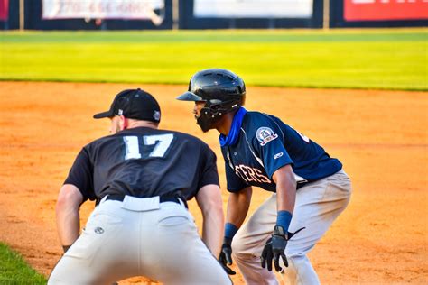 Frontier League Long Awaited Season Starts Tonight Dugout Dish