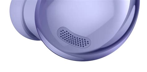Galaxy buds pro earbuds in phantom black come into view and spin around each other. Primeras imágenes de los nuevos auriculares Samsung Galaxy Buds Pro