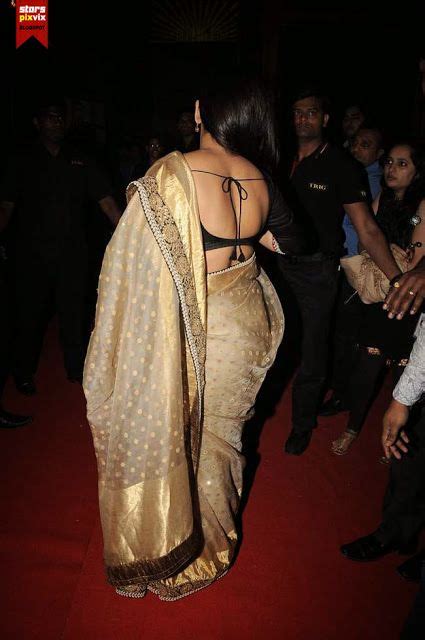 Stars Pixvix Hot Vidya Balan In Bold Backless Blouse Saree Backless