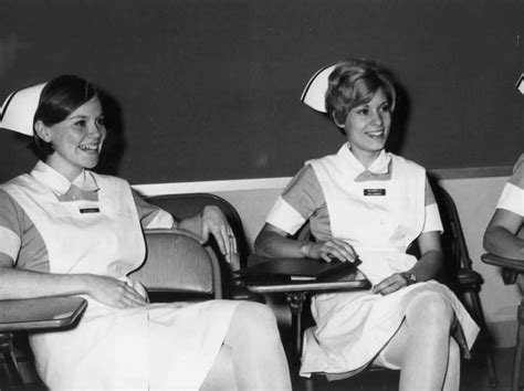 Nurses Student Nurses Usa 1971 Nurses Uniforms And Ladies