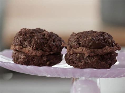 Adaptation of giada de laurentiis's recipe.first of all, i have to apologize for the not so great picture. Chocolate Almond Sandwich Cookies | Recipe in 2020 | Chocolate almonds, Sandwich cookies, Chocolate