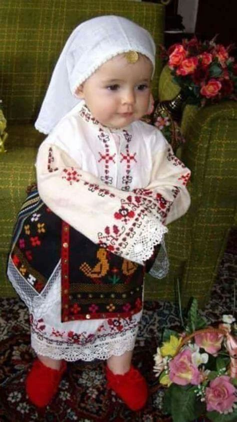 Pin By Gluack Punk On My Dear Ukraine Beautiful Children Cute Babies