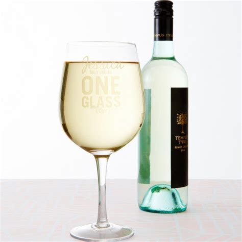 Here S A Fun T For The Lovers Of Wine A Wine Glass That Holds A Whole Bottle Of Wine I