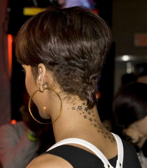 Rihanna Pixie Cut Rihanna S Hairstylist Gives Us The Scoop On Her