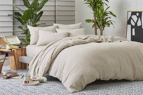 For a queen size set, expect to pay between $300 and $600. Brooklinen Anniversary Sale on Bedding 2019