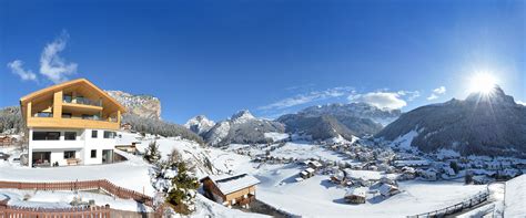 Puoi decidere di cancellare fino a pochi giorni prima di arrivare e se sei già stato nostro ospite, ti aspetta uno sconto esclusivo. Appartamenti Belaut*** - Selva Val Gardena Val Gardena