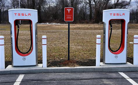 Mobile charging stats 38 total stations 0 free stations 2 new stations (90 days) 13 fast chargers 1. Tesla Charging Station Photograph by Mike Martin