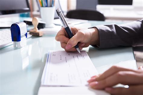 Some pay interest as well. The 10 Best Small Business Checking Accounts 2018