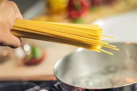 Pasta Lunga Tipologie Esistenti E Consigli Per Cucinarla Il Lucano