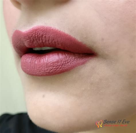 Lakme 9 To 5 Matte Lipstick Rosy Sunday Review And Swatches