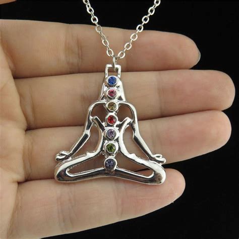 Q2155 Free Shipping Dull Silver Alloy Women Colorful Rhinestone Chakra