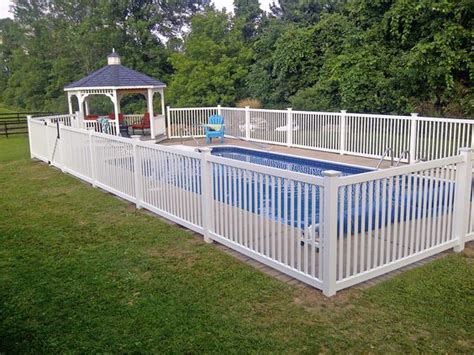 16 Pool Fence Ideas For Your Backyard Awesome Gallery