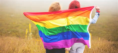 The internet's most inclusive address. LGBT querem acabar com limite de idade para mudar sexo e ...