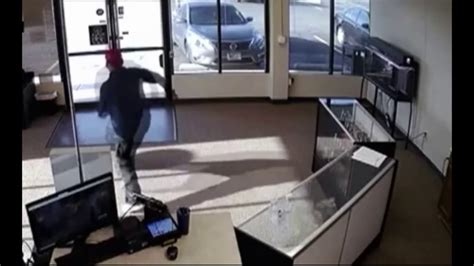 Armed Robbery Goes Wrong Youtube