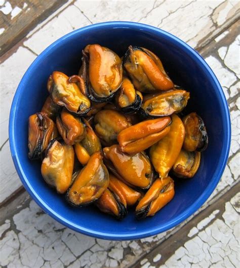 Smoked Mussels [1 2 Pound] — The Local Catch Inc ™ The Best Rhode Island Seafood