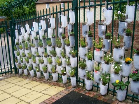 36 Handmade Recycled Bottle Ideas For Vertical Garden Bottle Garden Plastic