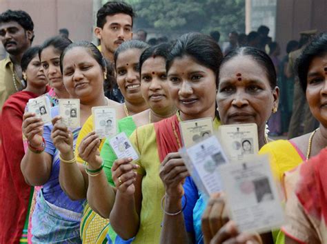 Analysis of previous tamil nadu election results. LIVE Tamil Nadu Election Result 2019: Celebrations Begins ...
