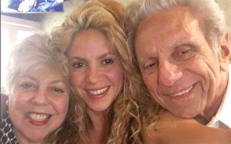 Un Día Feliz En La Familia De Shakira Y Piqué