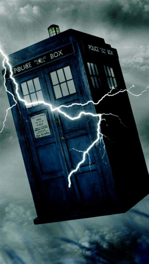 The Tardis And Lightning Doctor Who Doctor Who