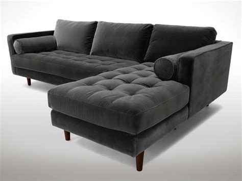 Hgtv home & garden è il canale dedicato al mondo della casa: 11 of the Best Velvet Sofas to Decorate With | HGTV's ...