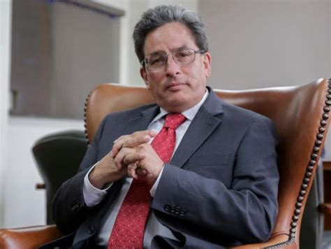 Carrasquilla was previously finance minister from 2003 to 2007 under former president alvaro uribe and was also a technical. MinHacienda no alterará las metas fiscales para 2019 y ...
