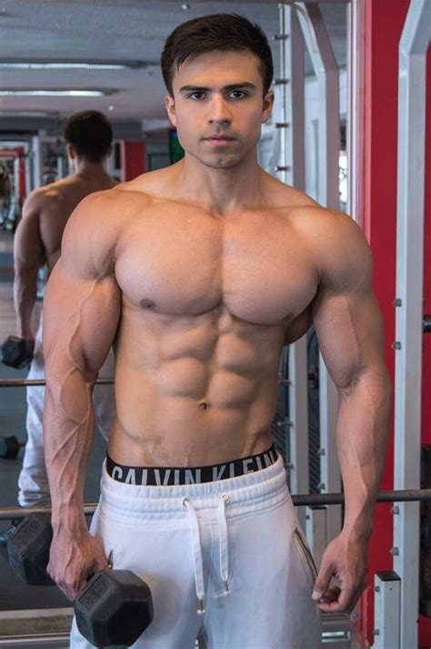 Ismael Martinez Bodybuilding Workouts Muscular Men Body Builder