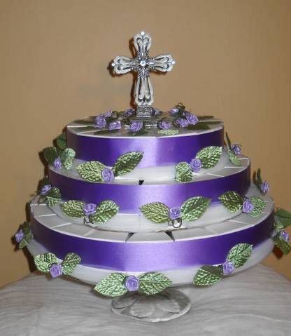 Видео first communion/baptism centerpieces канала a&j creations. DIY Baptism Centerpieces with Rosaries | Communion centerpieces, Baptism decorations, Baptism ...