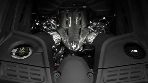 Car Pictures List For Maserati Mc20 2022 30t V6 Uae Yallamotor