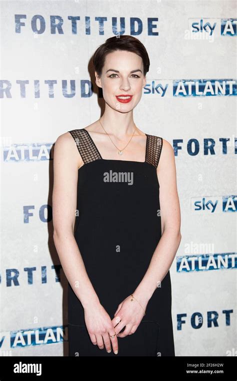 Jessica Raine Hi Res Stock Photography And Images Alamy