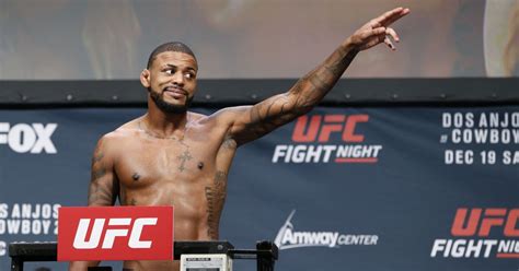 Näytä lisää sivusta michael johnson facebookissa. Michael Johnson misses weight for UFC Moncton, but Artem ...