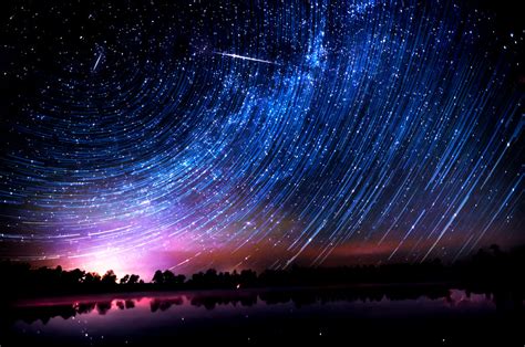 Make your desktop interesting again with stardock's deskscapes. Camelopardalids Meteor Shower Time-lapse by ...