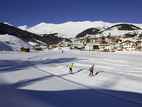 Lage von serfaus im bezirk landeck. Serfaus Ubernachten : Hotel Amadeus-Micheluzzi **** in Serfaus | HOFER REISEN : Serfaus is a ...