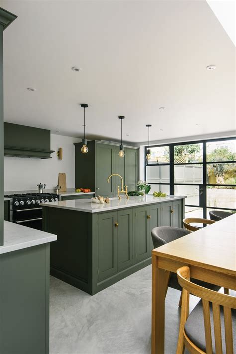 Choose from a range of traditional and modern styles. deVOL directory: A Kitchen in Hove in 2020 | Green kitchen ...